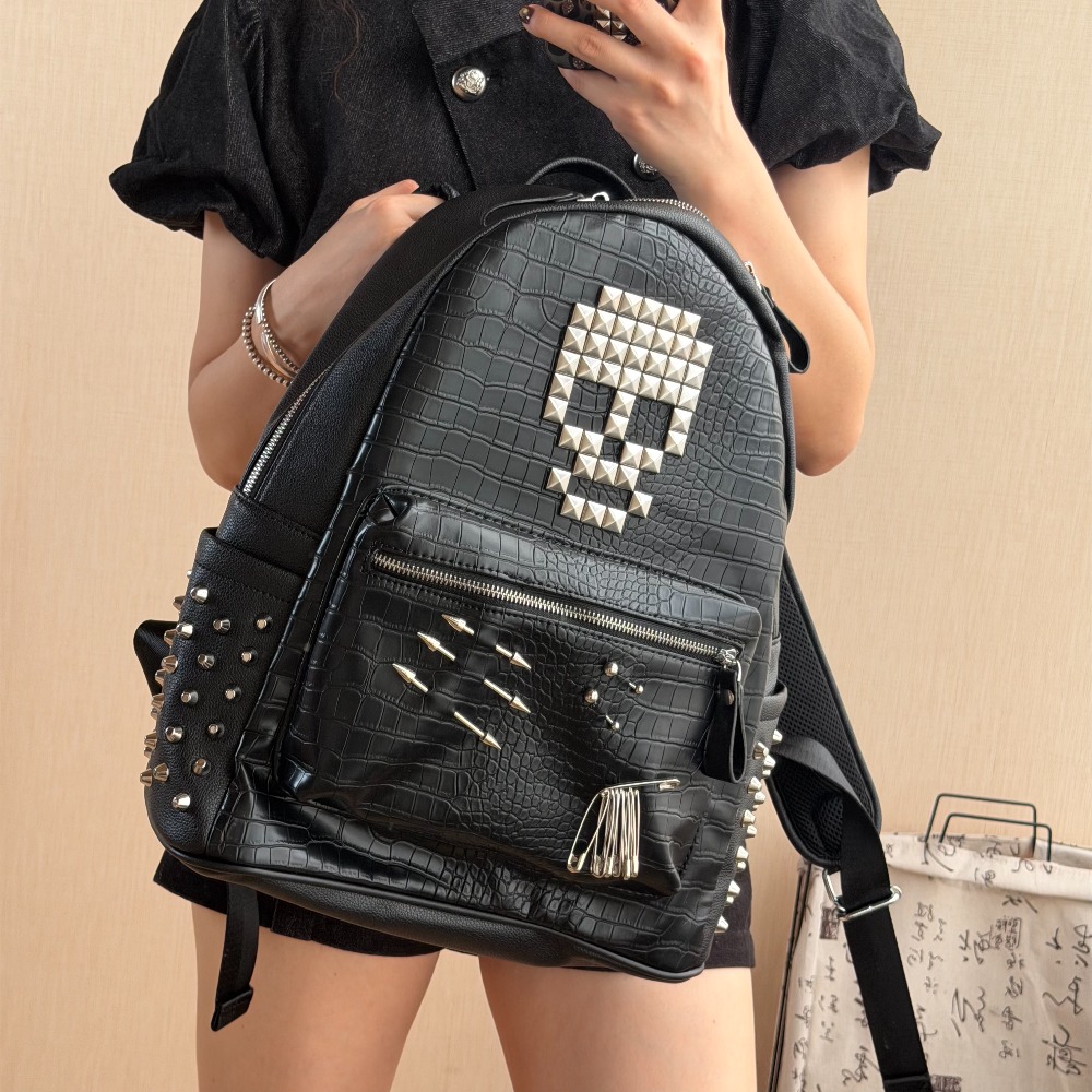 Original Black Crocodile Patte - Fashion Backpack Women 评论和价格