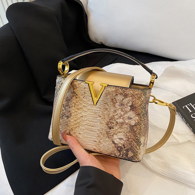 High-End Minimalist Unique Bus - Backpack Diaper Bag 评论和价格