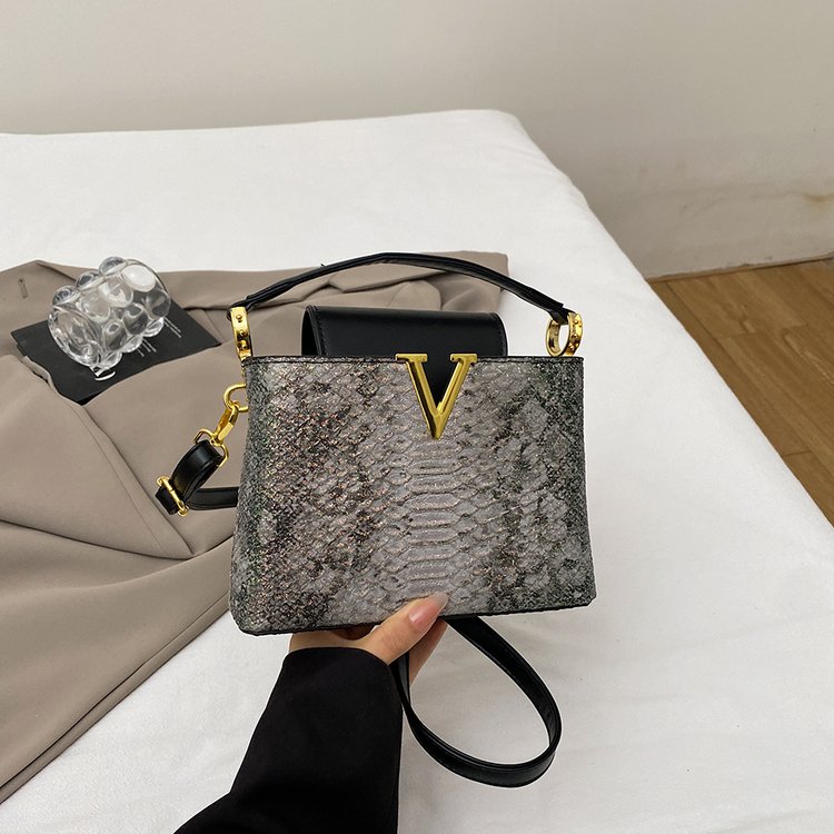 High-End Minimalist Unique Bus - Backpack Diaper Bag 评论和价格